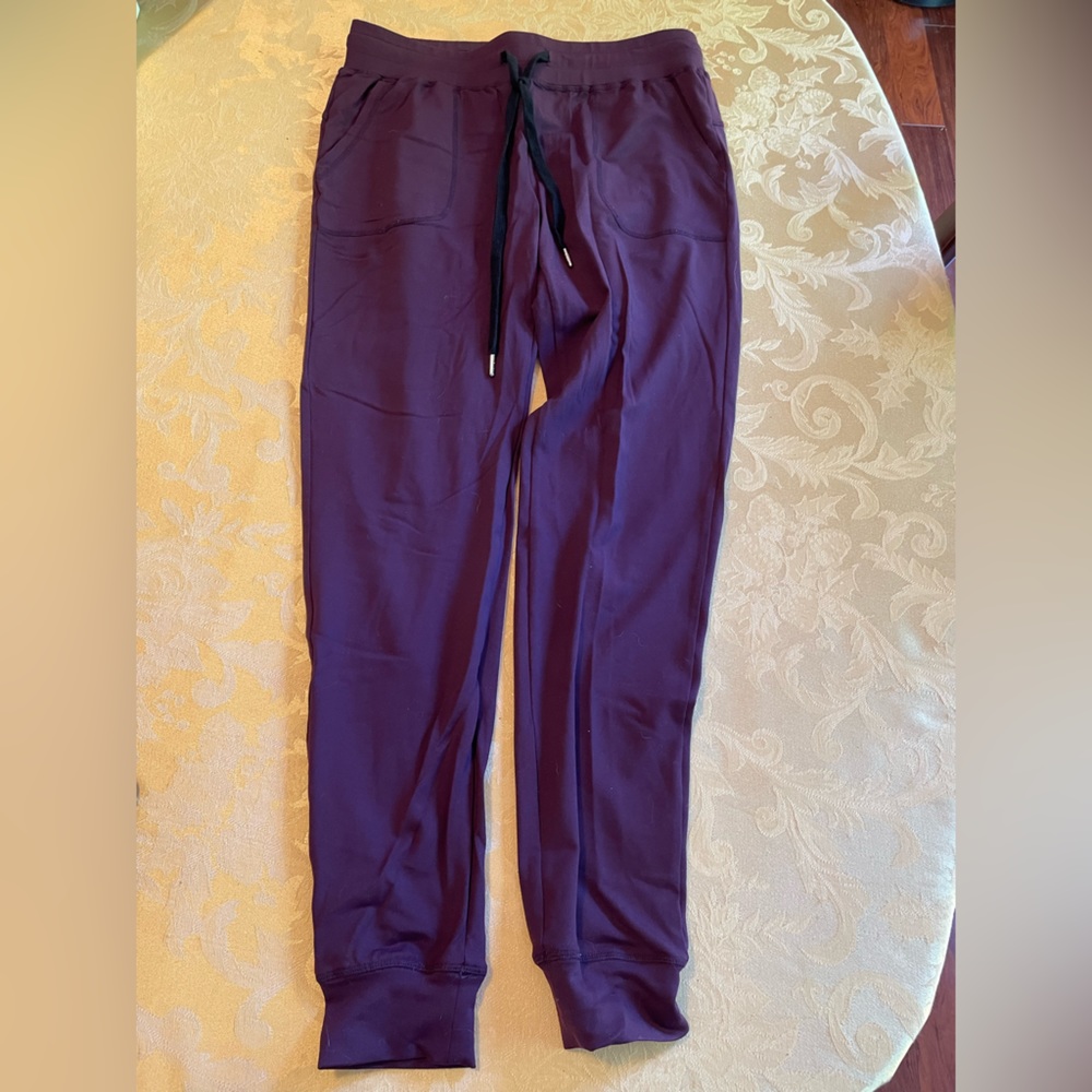 Zyia joggers